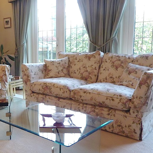ww/assets/images/wey/customer images/3 Weybourne fitted 2 Seater Sofa in Swaffer Legacy Hortensia Cotton